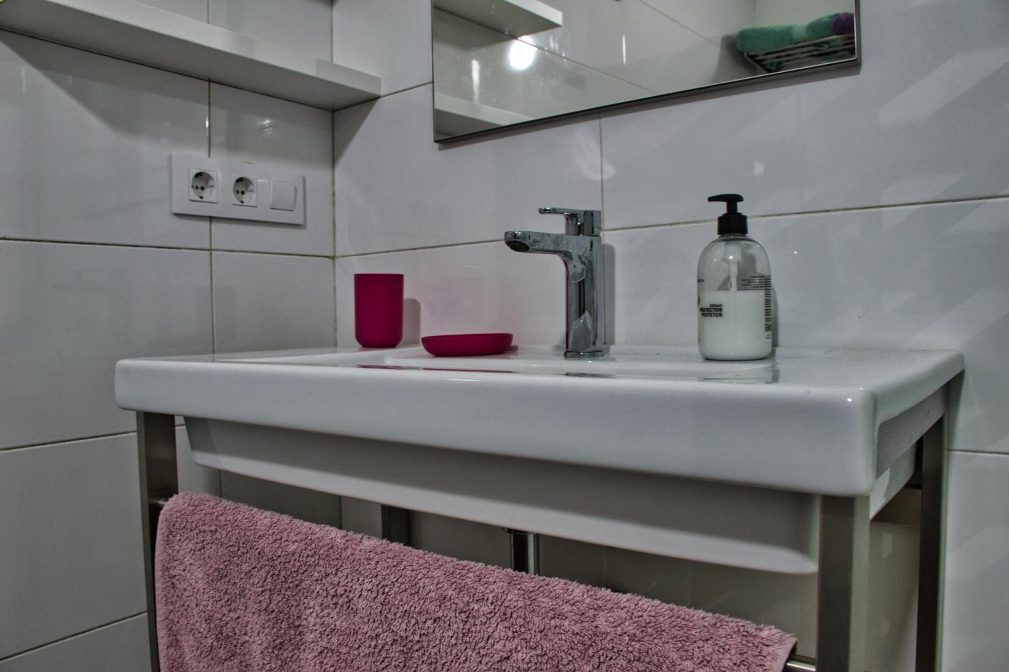 Covadonga 9 Apartments - Triana Sevilla Rum bild